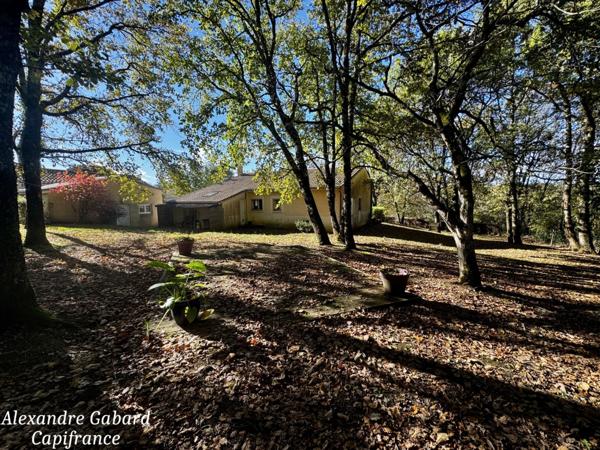 TARGON - Belle Maison de plain-pied - 4 chambres - Garage - Jardin