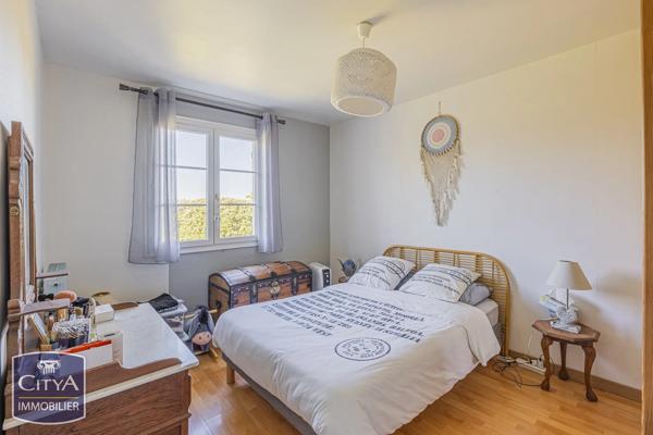 Maison à vendre 5 pièces 100m² Saint-Cyr-sur-Loire (37540)