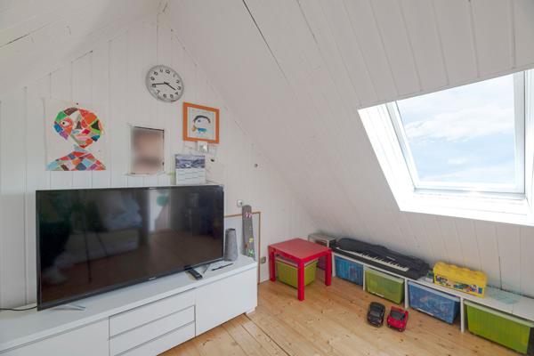 EXCLUSIVITÉ  Saint Aubin d'Aubigné ! Maison 4 chambres. Proche écoles et commerces. Quartier calme
