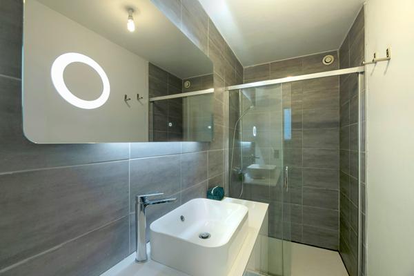 EXCLUSIVITÉ  Saint Aubin d'Aubigné ! Maison 4 chambres. Proche écoles et commerces. Quartier calme