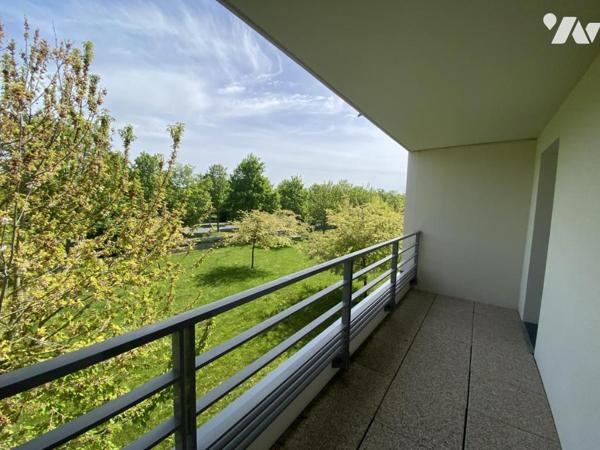 BEZANNES / 3 CHAMBRES / TERRASSE ET PARKING