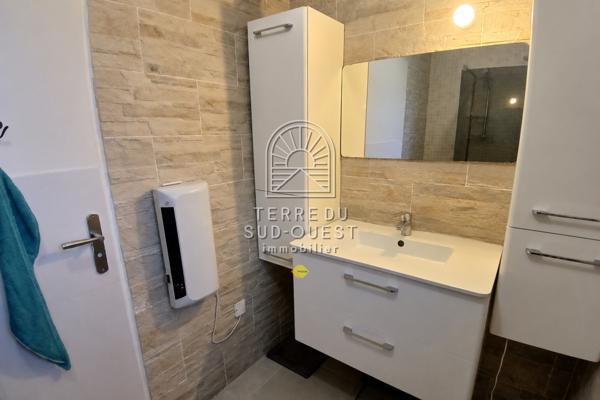 Maison 8 pièce(s) 4 chambre(s) 166 m²