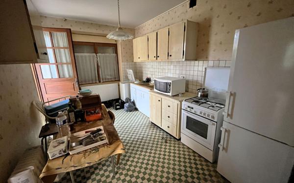 Maison à vendre    5 pièces •  Les Vans