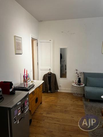 Location appartement Paris 15eme : 1 205 € - AJP Immobilière Passy Paris 16