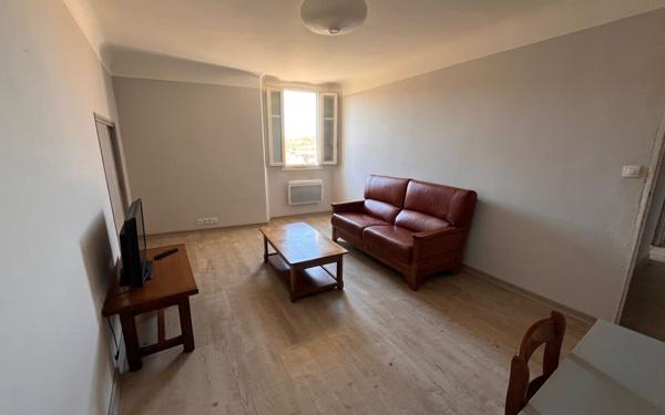 Appartement à vendre    2 pièces • 47 m2 Saint-Michel-l'Observatoire