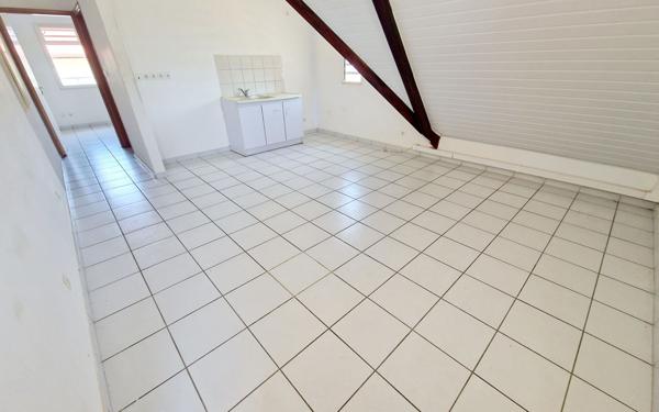 Appartement à vendre    2 pièces • 31,11 m2 Remire-Montjoly