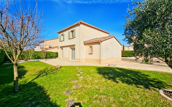 Maison à vendre    5 pièces •  Montaren-et-Saint-Médiers