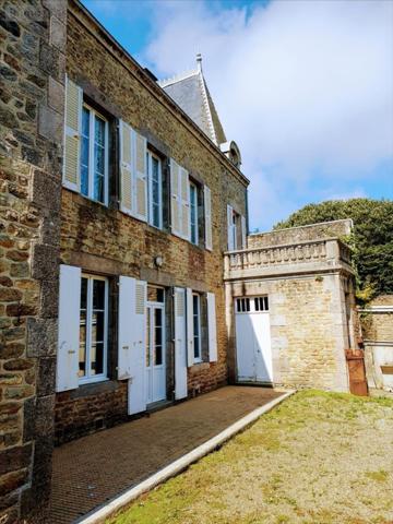 Autres types de maison à vendre à Saint-Vaast-la-Hougue dans la Manche (50550), ref : 2156