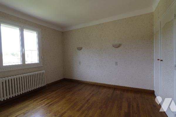 A VENDRE - SARLAT-LA-CANEDA - Maison de 112 m² sur parcelle de 1214 m²