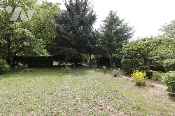 A VENDRE - SARLAT-LA-CANEDA - Maison de 112 m² sur parcelle de 1214 m²