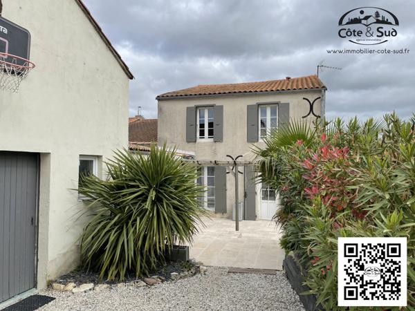 Maison  6 pièce(s)  4 chambre(s)  155.85 m²