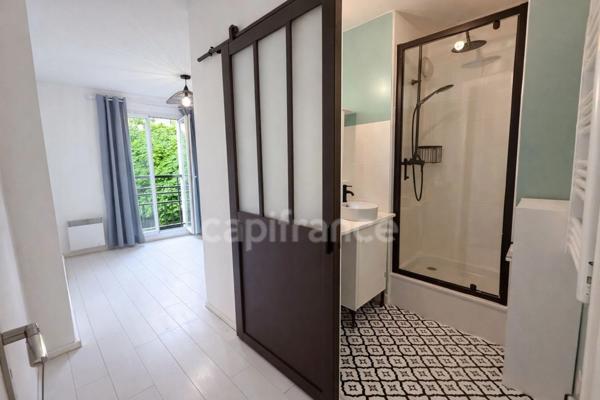 Élégant 4 pièces lumineux avec suite parentale, balcons et parking à Bondy