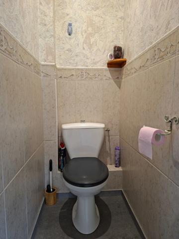 Maison 3 chambres, Sous sol + Garage camping car, 3 min centre ville ALENCON