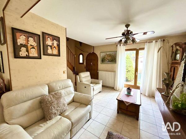 Maison à vendre 5 pièces 155 m² Maisse