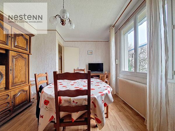 ORLEANS PETIT CHASSEUR / BRISE PAIN - MAISON - 84 M² - 3 CHAMBRES - SOUS-SOL (garage, buanderie, atelier) - JARDIN CLOS ET ARBORE - BUS, TRAM, MARCHE DE LA MADELEINE