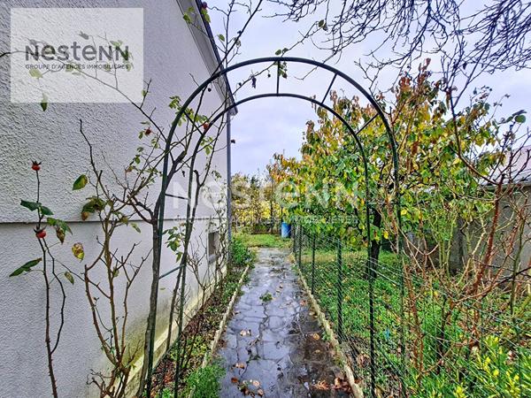 ORLEANS PETIT CHASSEUR / BRISE PAIN - MAISON - 84 M² - 3 CHAMBRES - SOUS-SOL (garage, buanderie, atelier) - JARDIN CLOS ET ARBORE - BUS, TRAM, MARCHE DE LA MADELEINE