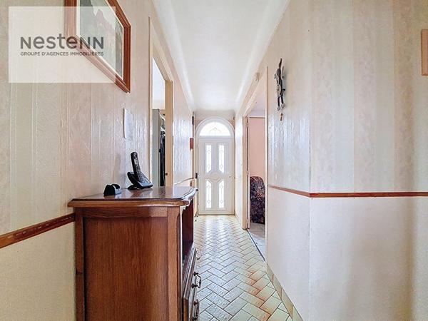 ORLEANS PETIT CHASSEUR / BRISE PAIN - MAISON - 84 M² - 3 CHAMBRES - SOUS-SOL (garage, buanderie, atelier) - JARDIN CLOS ET ARBORE - BUS, TRAM, MARCHE DE LA MADELEINE
