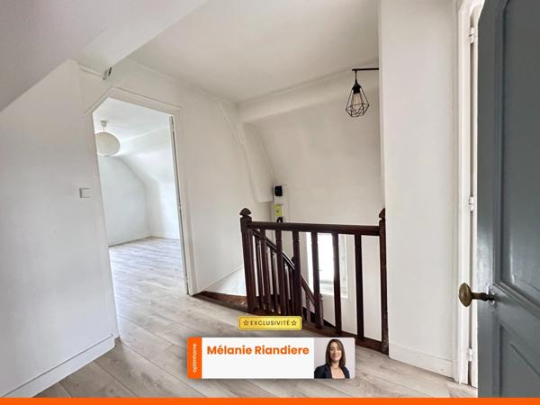 Maison de ville 3 chambres avec grand garage, jardin et sous-sol