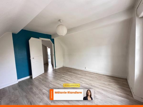 Maison de ville 3 chambres avec grand garage, jardin et sous-sol