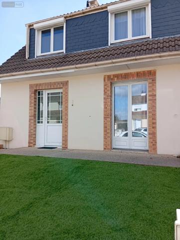 Location - Maison Grand Bourgtheroulde 27520 4 pièces 98 m 2 227 m 2