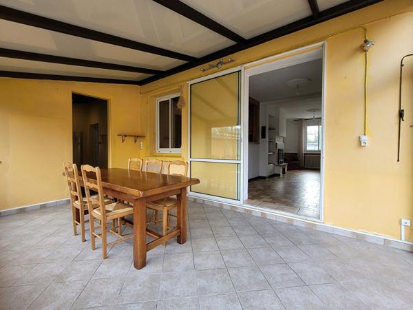 Maison familiale avec jardin et garages - LA ROCHELLE