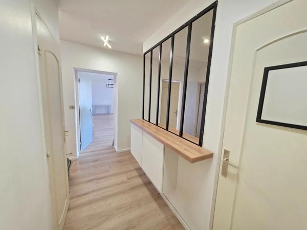 Appartement à vendre 4 pièces POISSY (78)