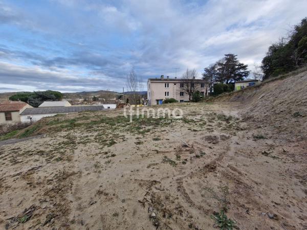Terrain à bâtir –Limoux – 1 078 m²