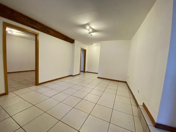 Appartement 2 pièces en RdC 41m2 au calme & Centre-Ville 106 000 € H.A.I.*