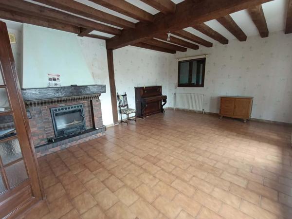 Immeuble à AIX-VILLEMAUR-PALIS, 10160 - 400m²