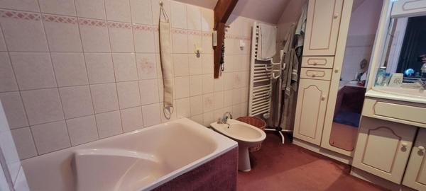 Maison à Domfront en Poiraie, 61700 - 8 pièces 125m²