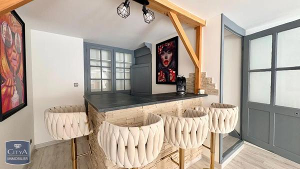 Maison à louer 5 pièces Saint-Marcel-d'Urfé (42430)
