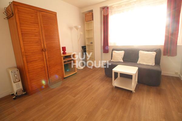 Appartement studio meublé à louer à Chaville, quartier Doisu, proche commodités