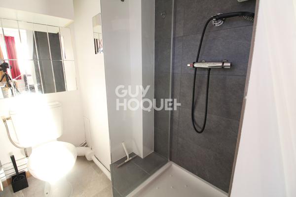 Appartement studio meublé à louer à Chaville, quartier Doisu, proche commodités
