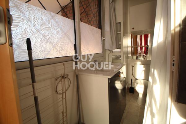Appartement studio meublé à louer à Chaville, quartier Doisu, proche commodités