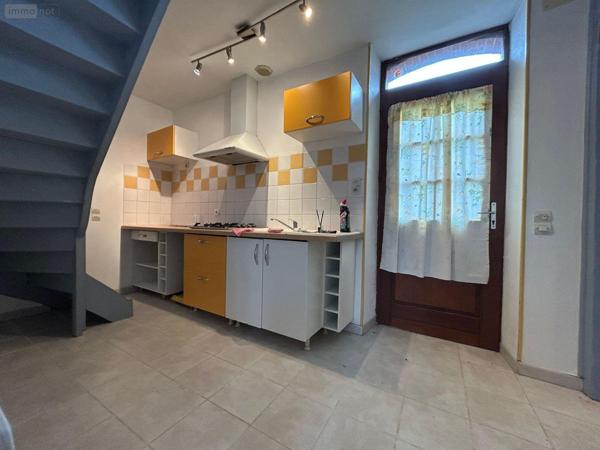 Maison à vendre à Sainte-Jamme-sur-Sarthe dans la Sarthe (72380), ref : SL-72021-489