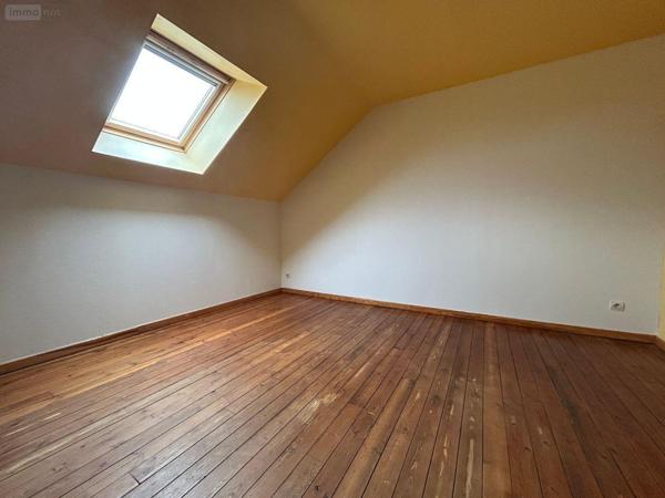 Maison à vendre à Sainte-Jamme-sur-Sarthe dans la Sarthe (72380), ref : SL-72021-489