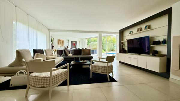 DOMPIERRE SUR YON - MAISON A VENDRE (LA BERTHELIERE)