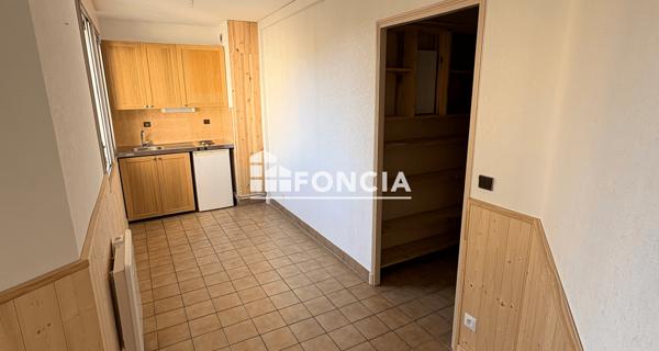 Location Studio 28.03 m² - Annemasse 74100