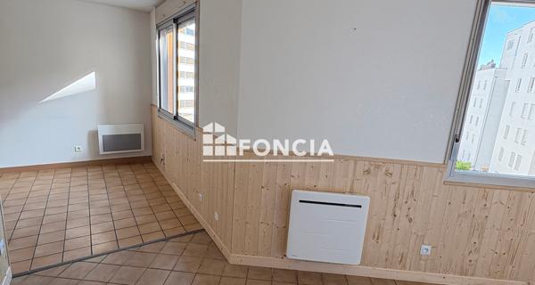 Location Studio 28.03 m² - Annemasse 74100