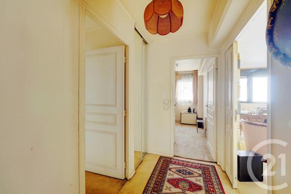 Appartement F2 à vendre  2 pièces - 50,39 m2 PARIS - 75015