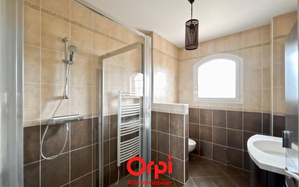 Maison à vendre    6 pièces •  Prémilhat