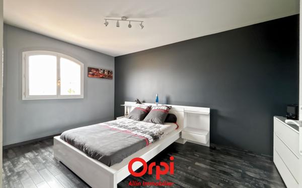 Maison à vendre    6 pièces •  Prémilhat