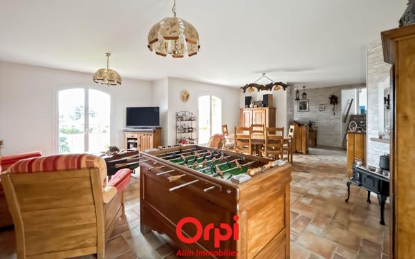 Maison à vendre    6 pièces •  Prémilhat