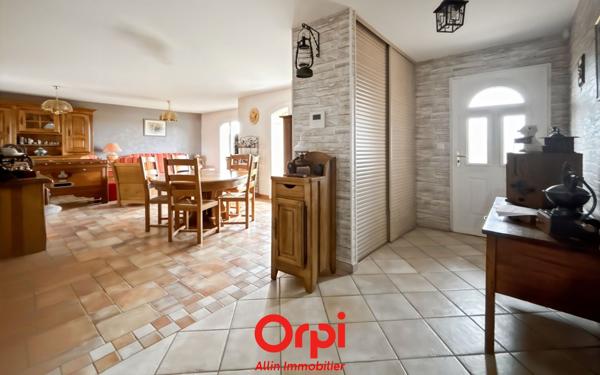 Maison à vendre    6 pièces •  Prémilhat