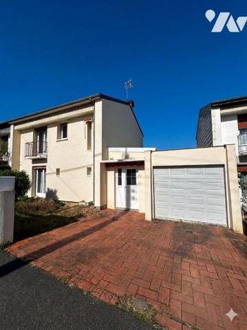 Maison – 101 m² – 3 chambres – Terrain clos et arboré – Grand garage