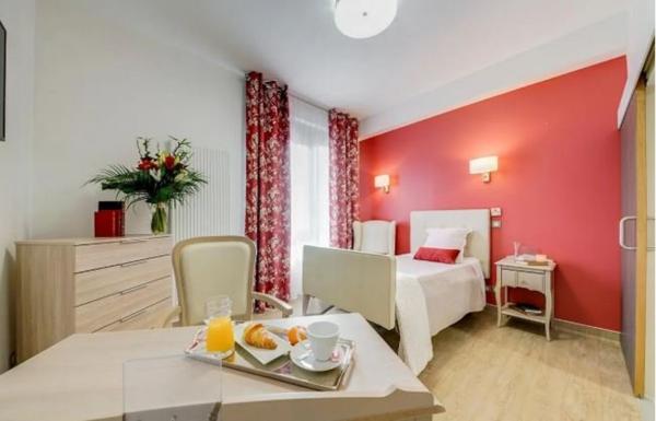 INVESTISSEMENT LOCATIF  MARMANDE  Résidence Ehpad Saint Exupéry -  6.24 % de rentabilité