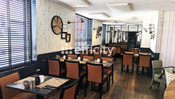 Local Commercial 8 pièces - 168 m²