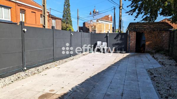 Local Commercial 8 pièces - 168 m²