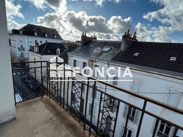 Location Appartement 2 pièces 38.68 m² - 8 RUE DE L'EST Montlucon 03100