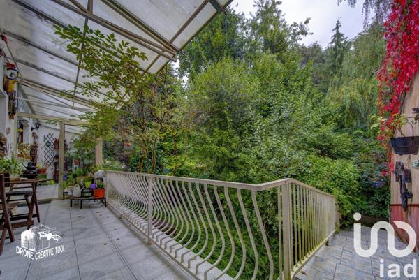 Maison traditionnelle 8 pièces de 198 m² à Fontoy (57650)